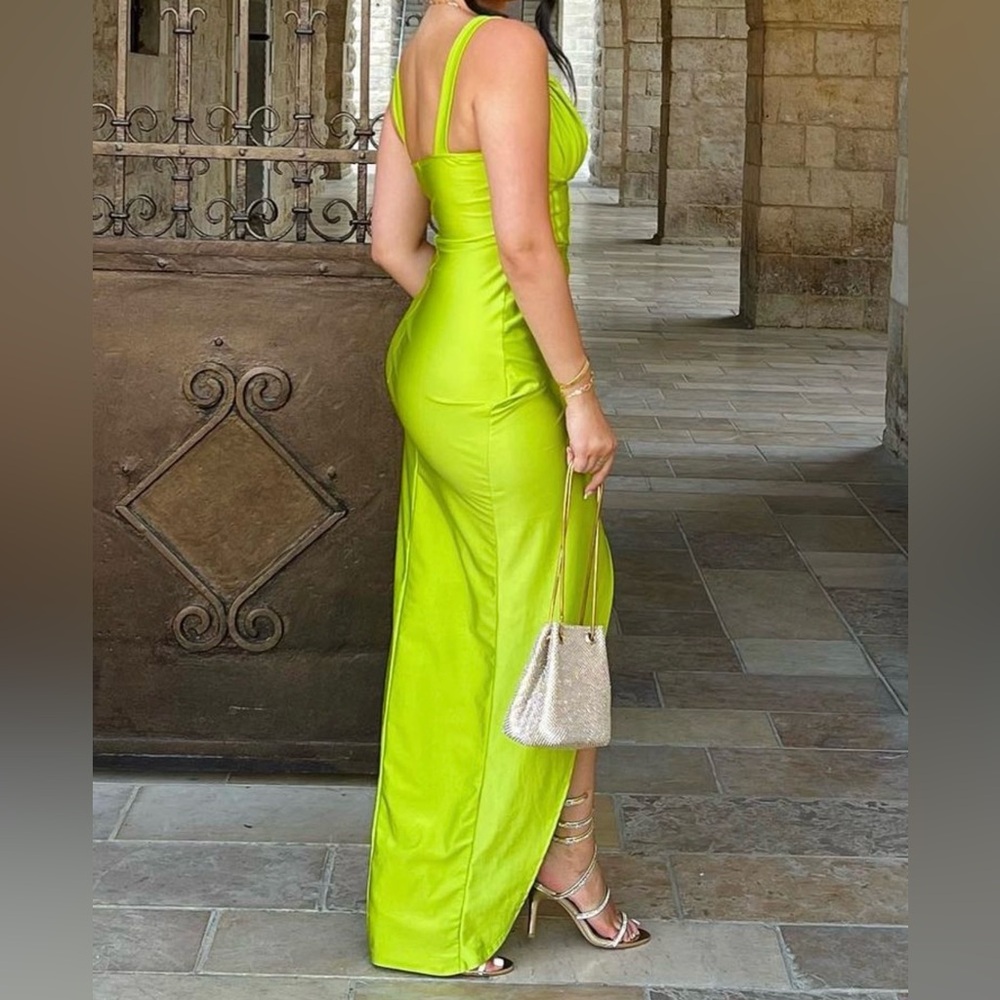 Fashion Nova size S long dress - Picture 5 of 5